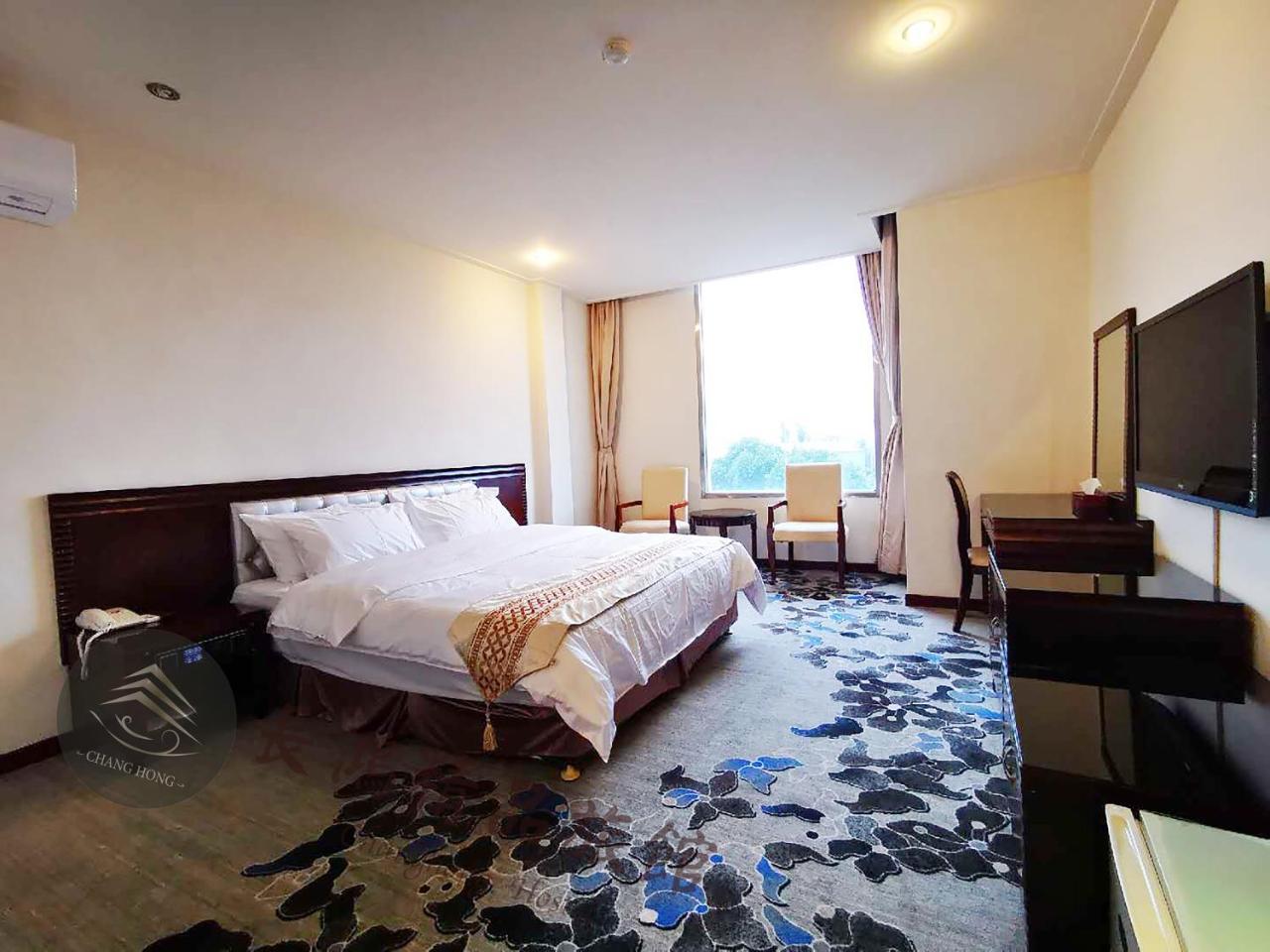 Chang Hong Hotel Jinning Екстериор снимка