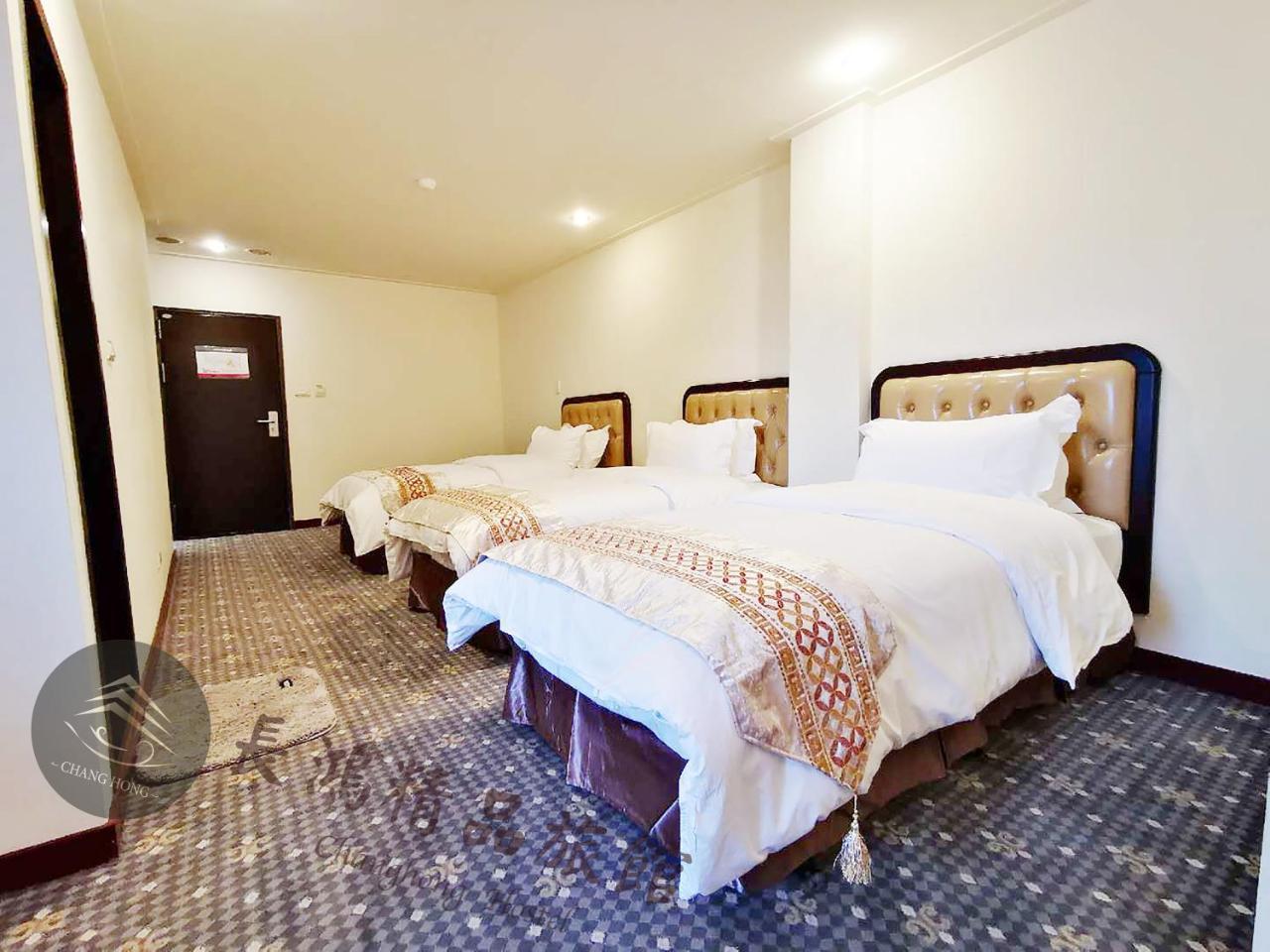 Chang Hong Hotel Jinning Екстериор снимка
